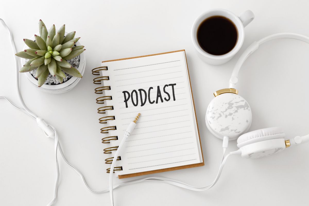 Podcast ile İngilizce Geliştirmek Nasıl Olur