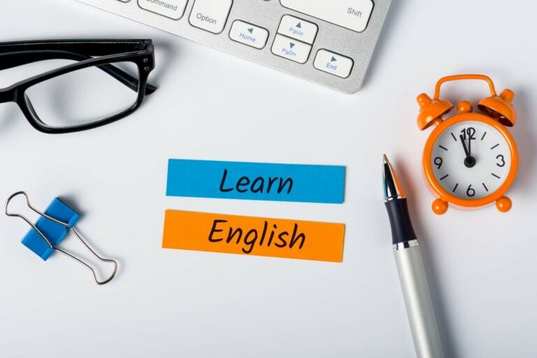 8 Reasons to Learn English | English Guru